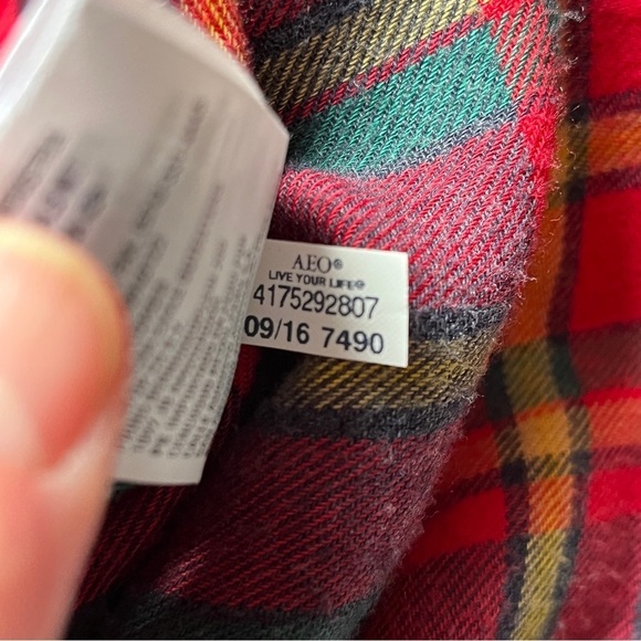 American Eagle Flannel Shirt AE Ahh-Mazingly  Soft Boyfriend Fit Red Blue Sz XXS - Picture 5 of 14